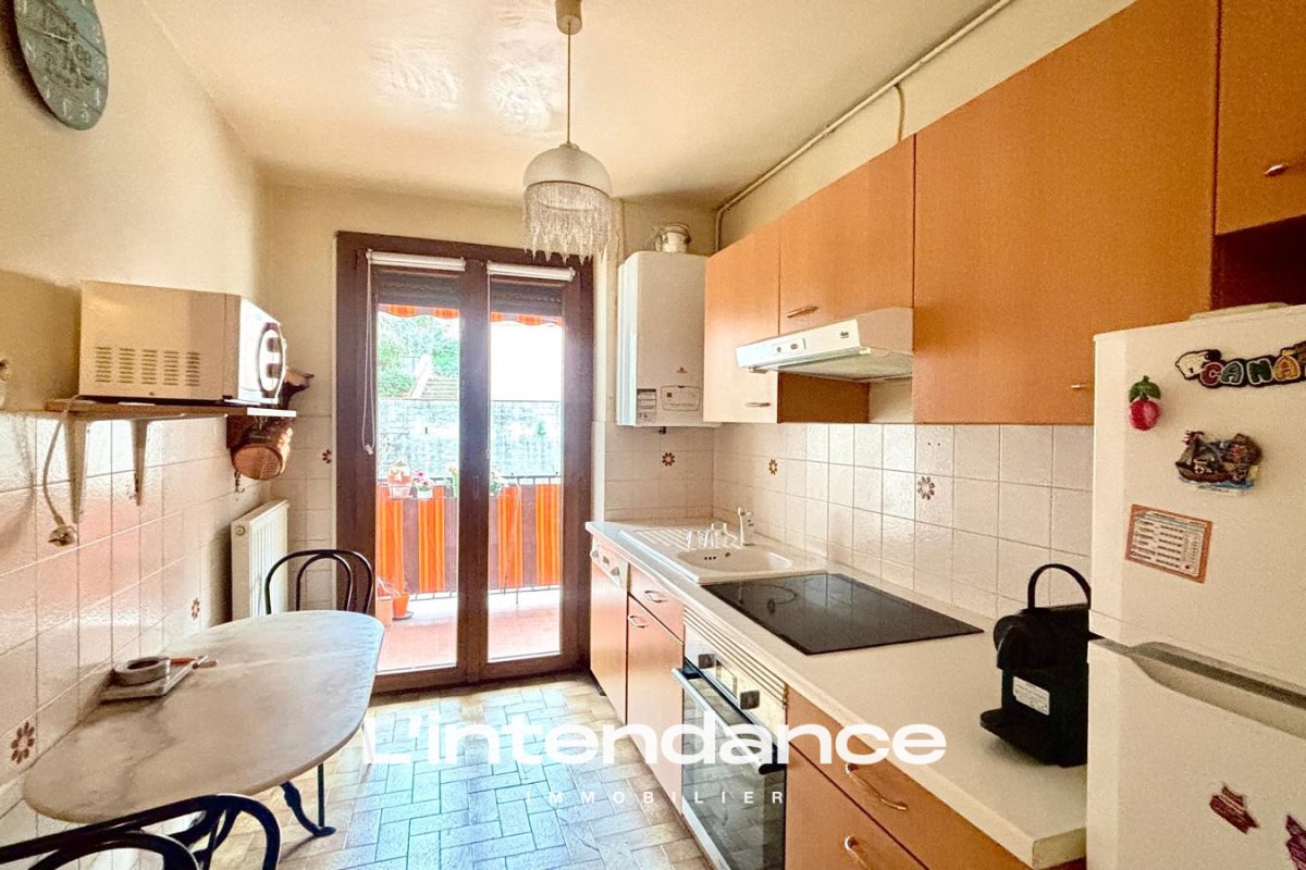 Appartement à vendre, 63m², Toulon