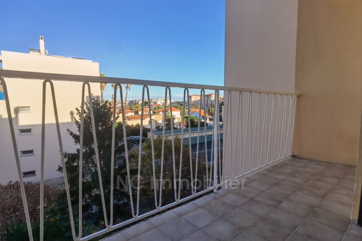 Appartement à vendre, 35m², Vallauris