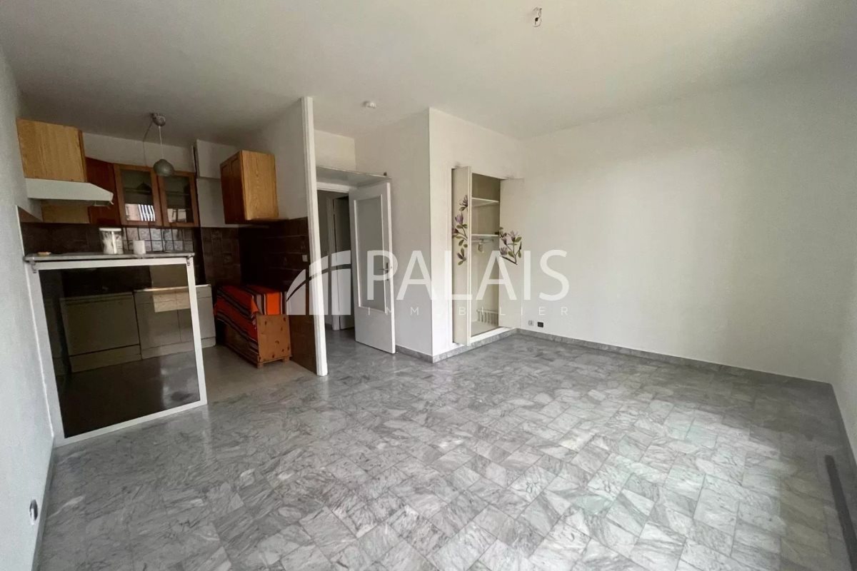 Appartement à louer, 28m², Nice