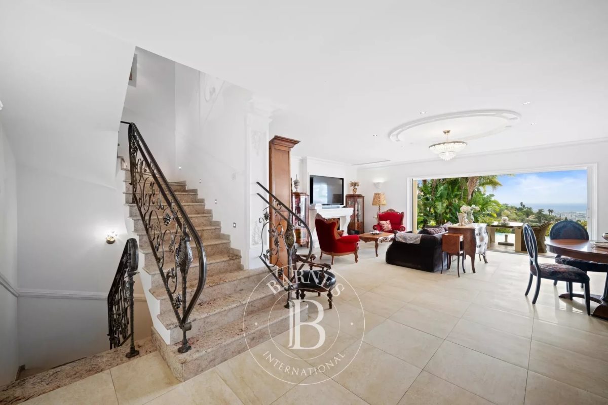 Maison à vendre, 3063m², Nice