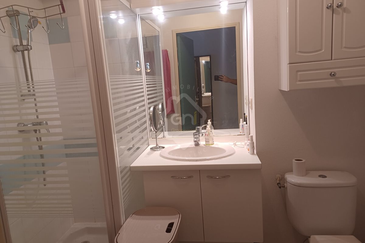 Appartement à louer, 25m², Arles
