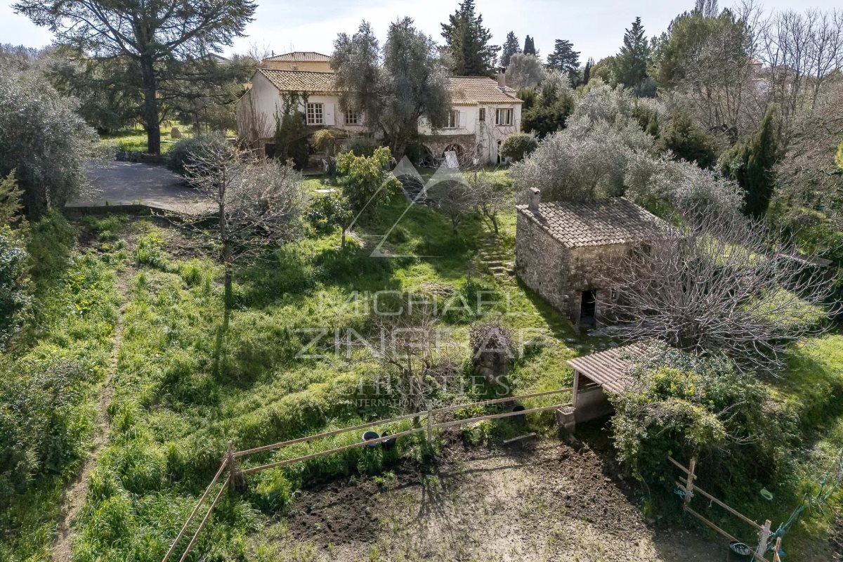 Maison à vendre, 337m², La Gaude