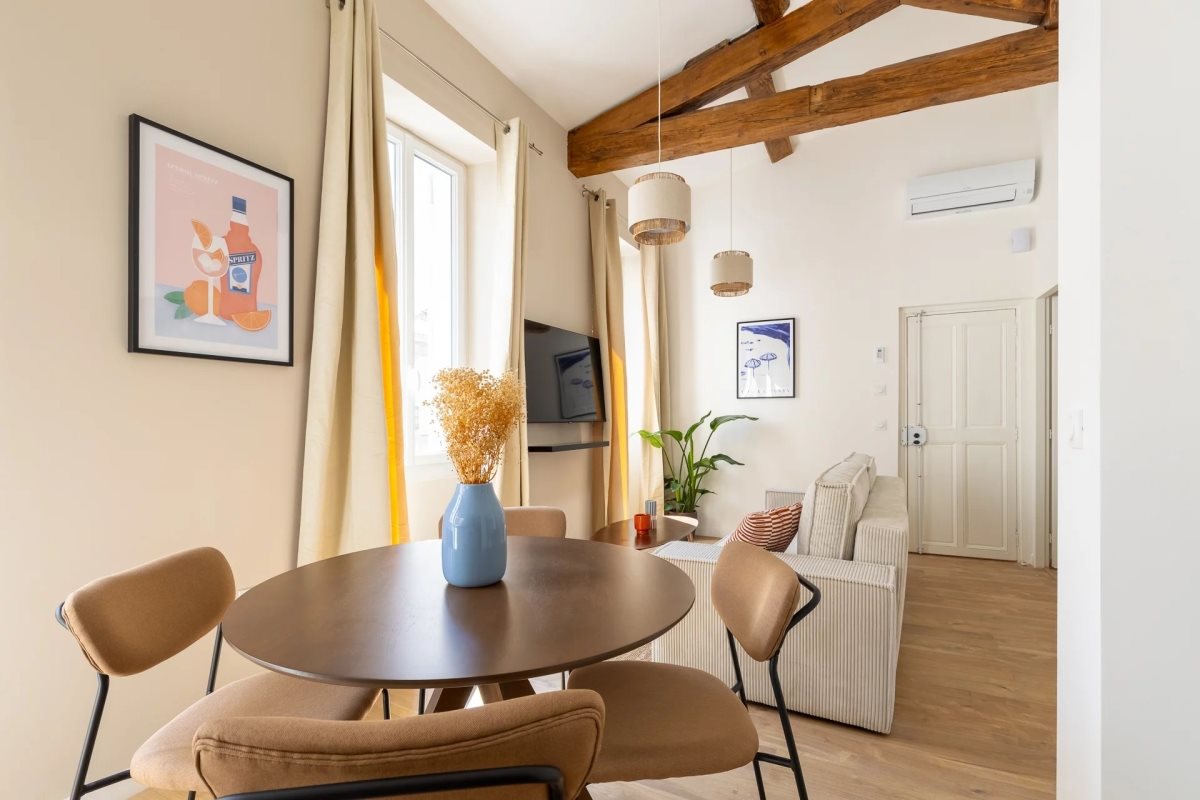 Appartement à louer, 37m², Marseille 6ème