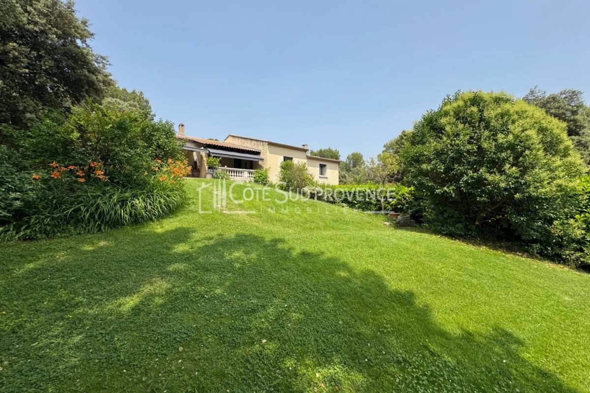 Maison à vendre, 285m², Venasque