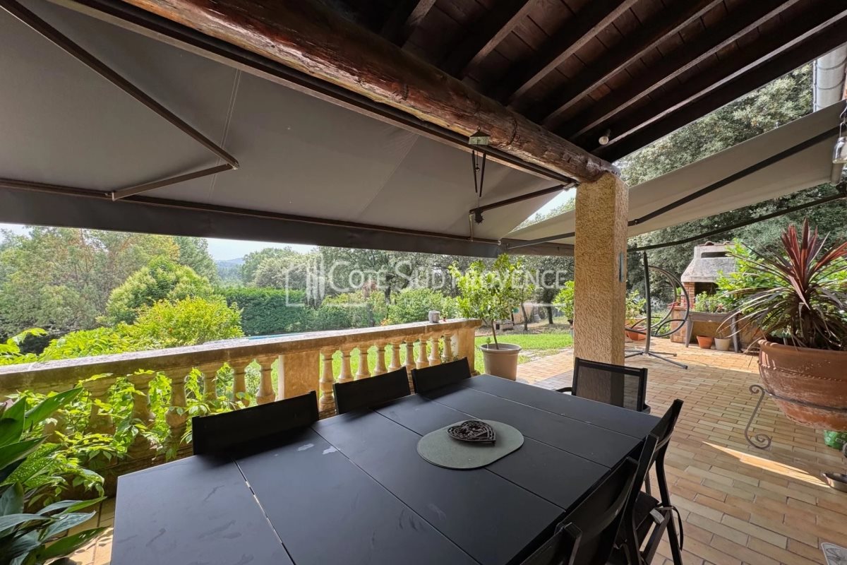 Maison à vendre, 285m², Venasque