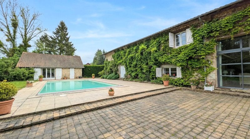 Maison à vendre, 370m², Boisseuil