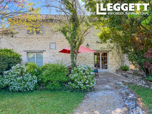 Two beautifully renovated stone houses, with swimming pool and views, only minutes from Montcuq.