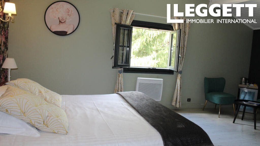 Maison à vendre, 330m², Villefranche-du-Périgord