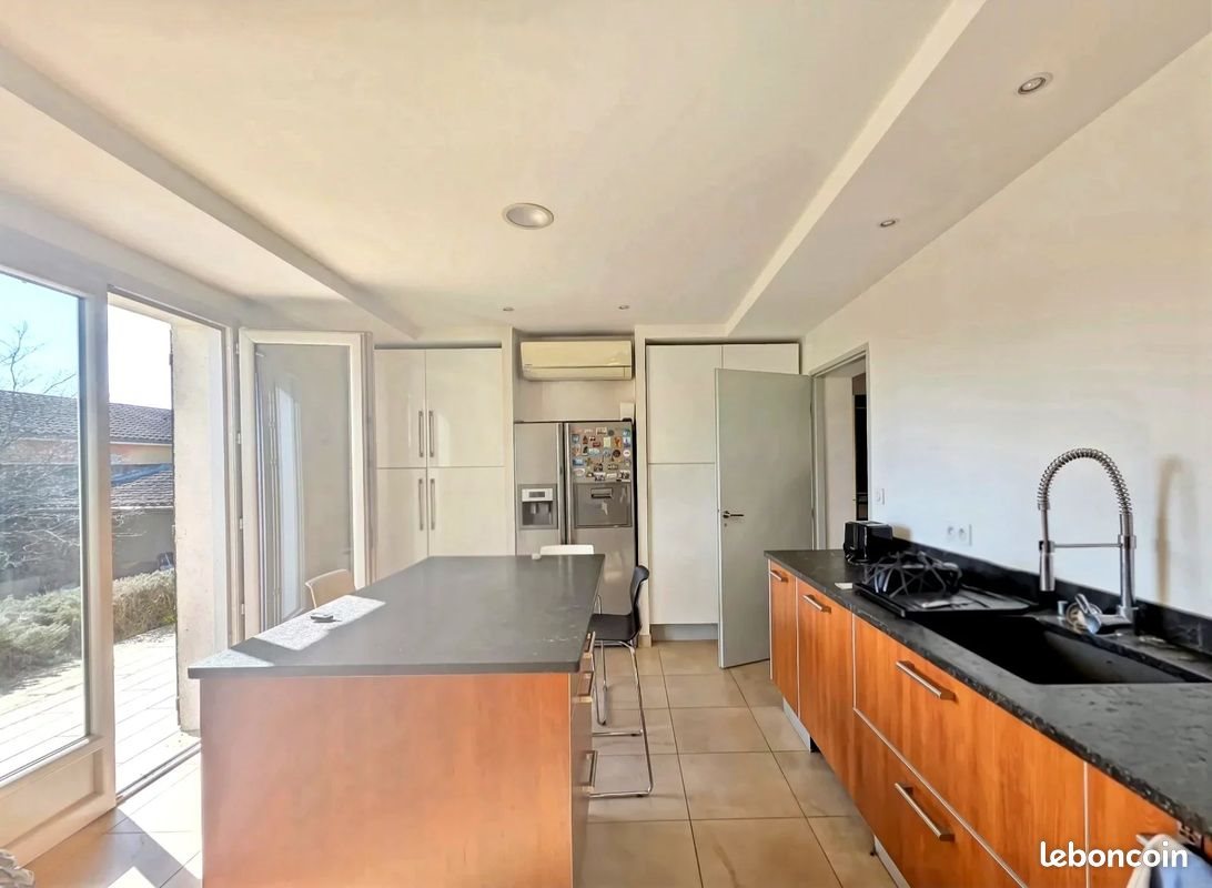 Maison à vendre, 163m², Séméac