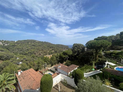 Casa en Cala Canyelles de 4 habitaciones