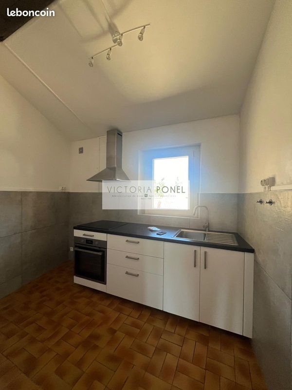 Appartement à louer, 52m², La Crau