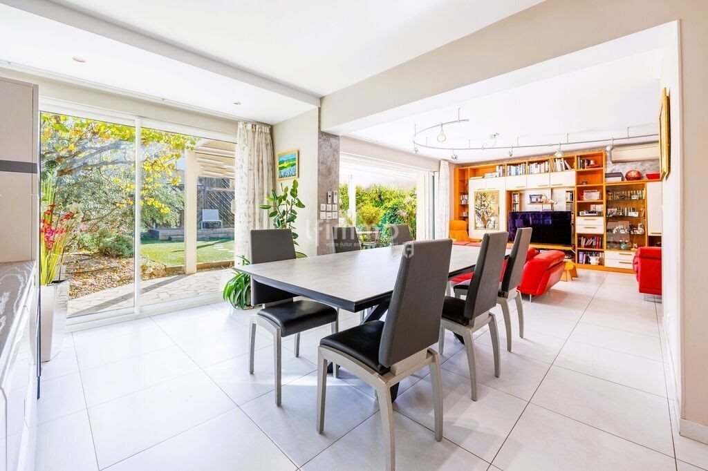 Maison à vendre, 227m², Marseille 12ème