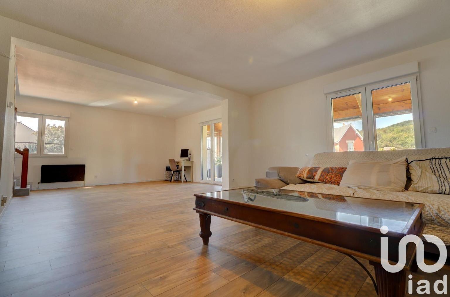 Appartement à vendre, 153m², Neuves-Maisons