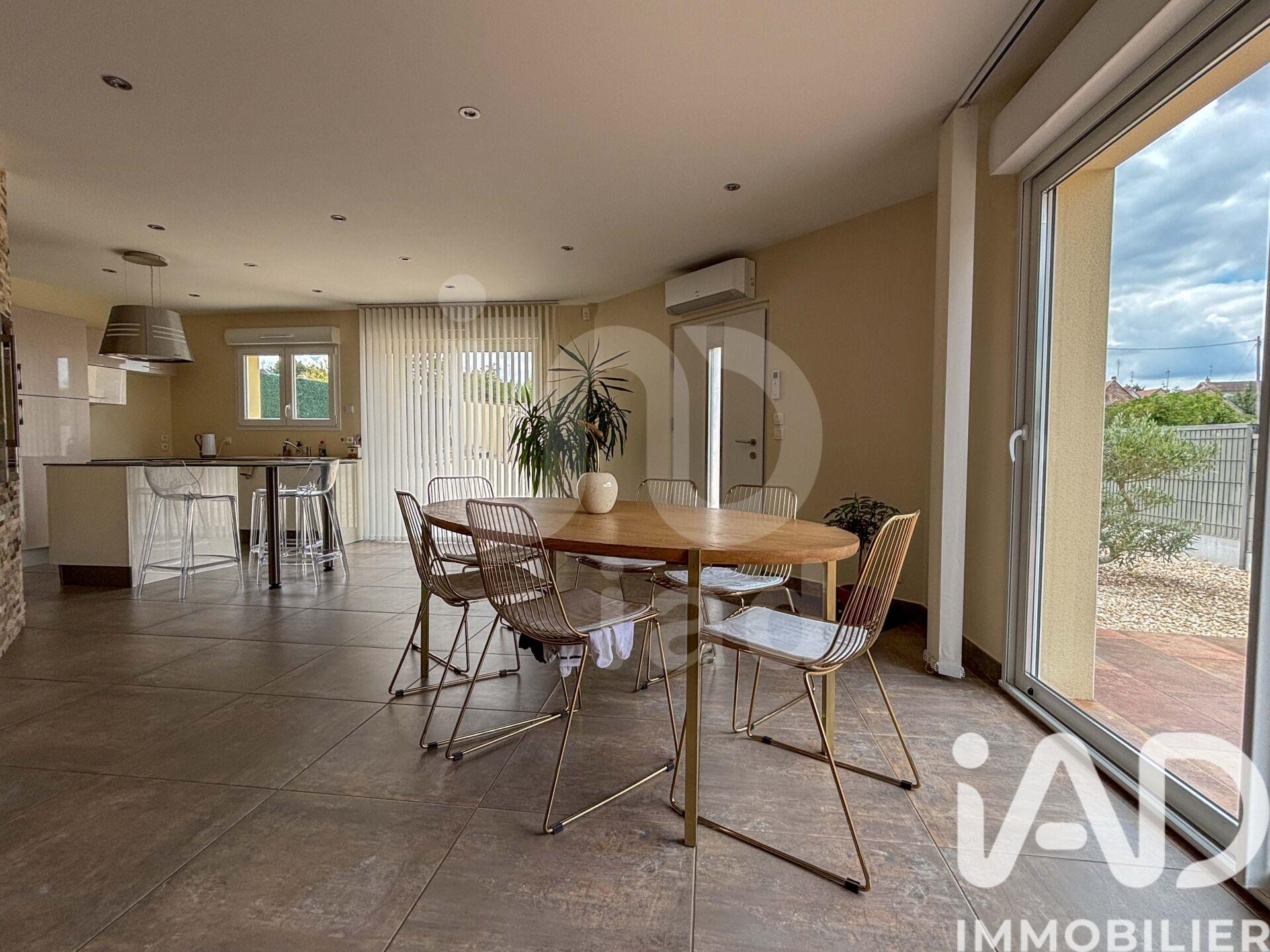 Maison à vendre, 104m², Domérat