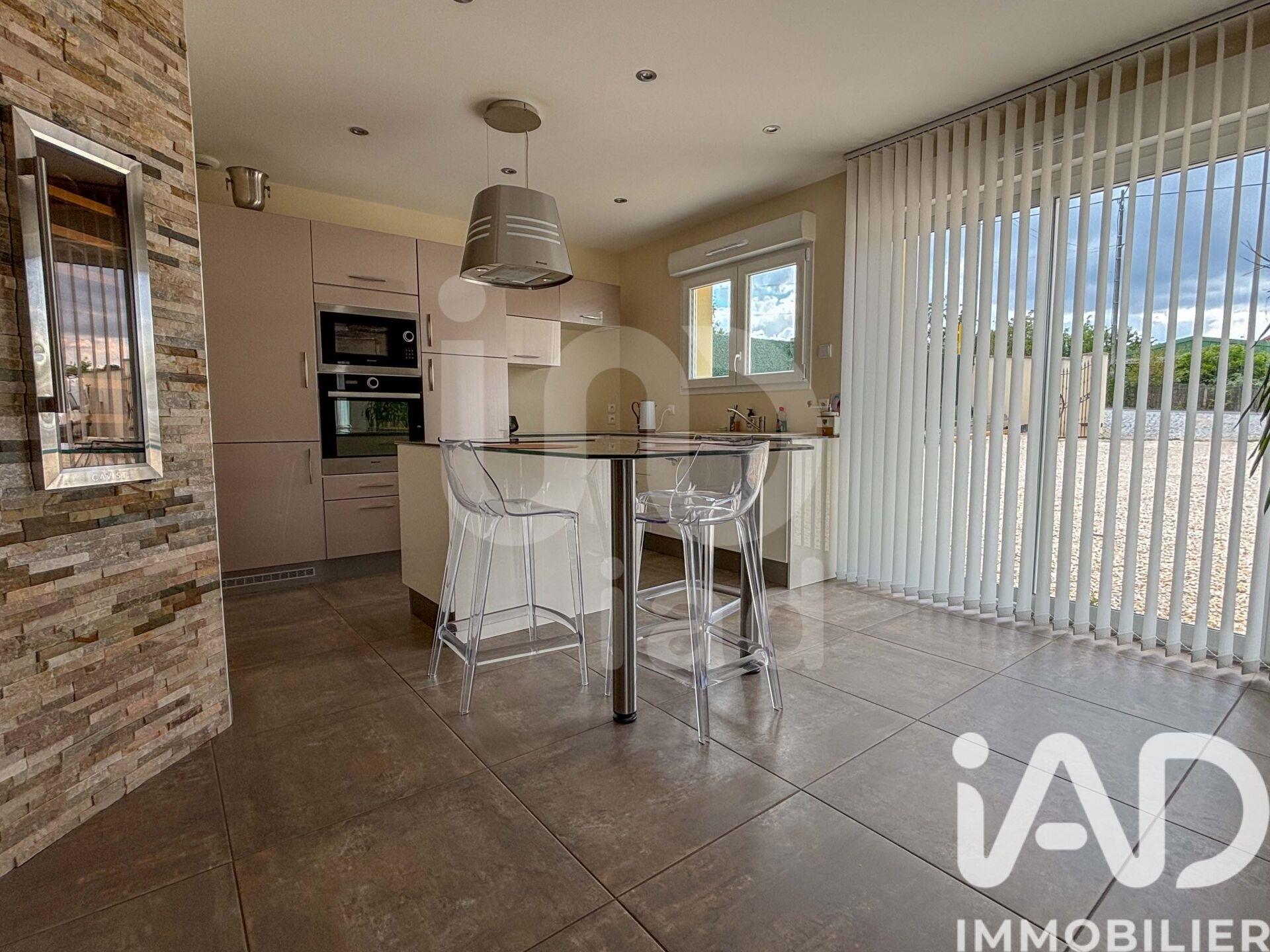 Maison à vendre, 104m², Domérat