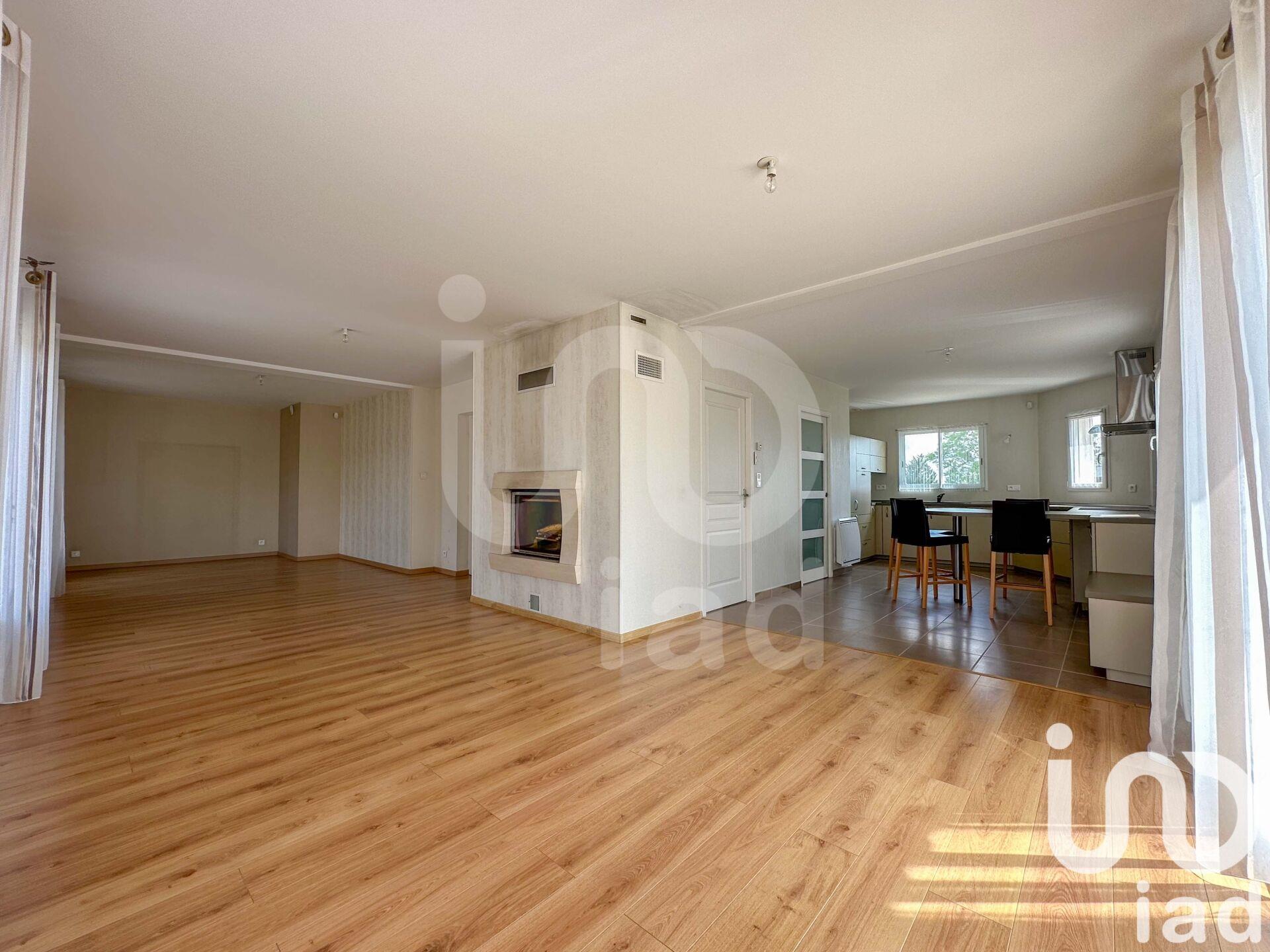 Maison à vendre, 172m², Domérat