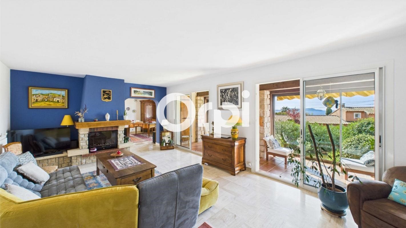 Maison à vendre, 140m², Carqueiranne