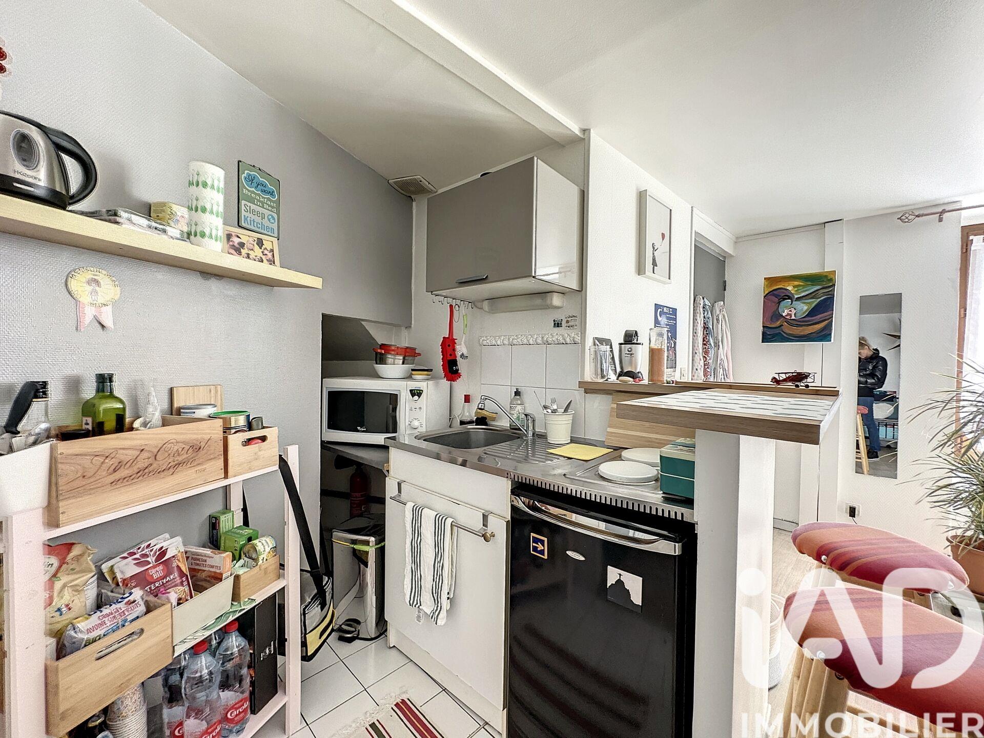 Appartement à louer, 27m², Brie-Comte-Robert