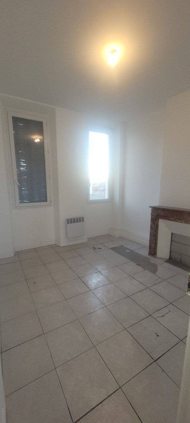 Appartement à louer, 44m², Marseille 5ème