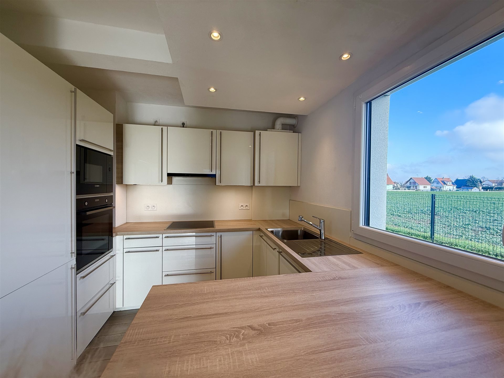 Appartement à vendre, 66m², Blotzheim