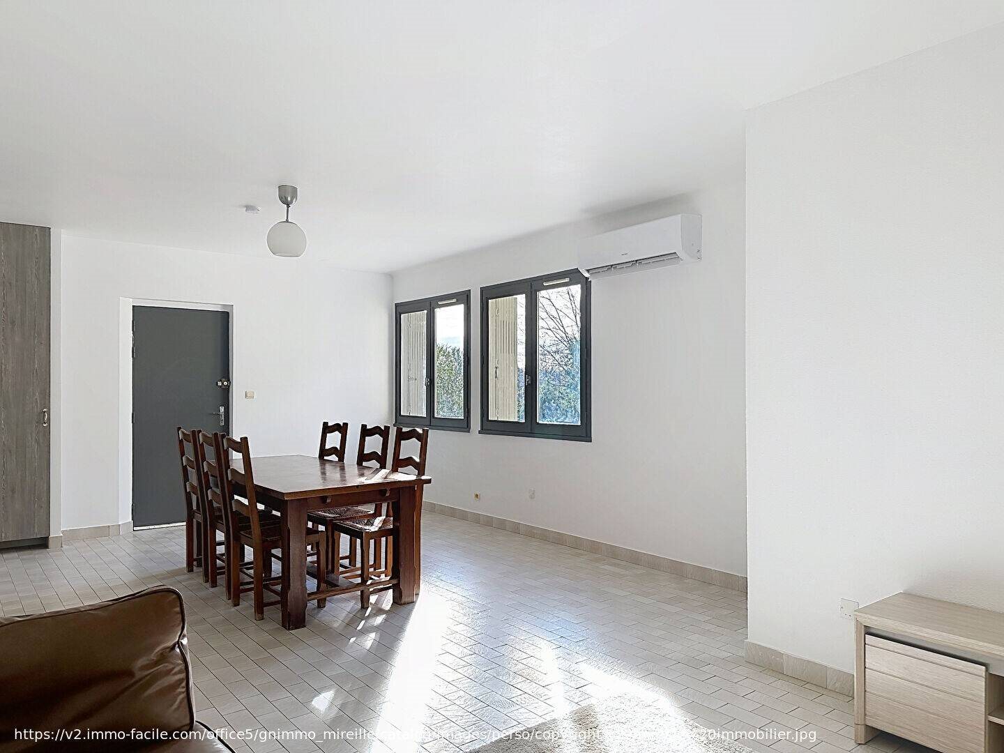 Maison à louer, 86m², Pont-Saint-Esprit