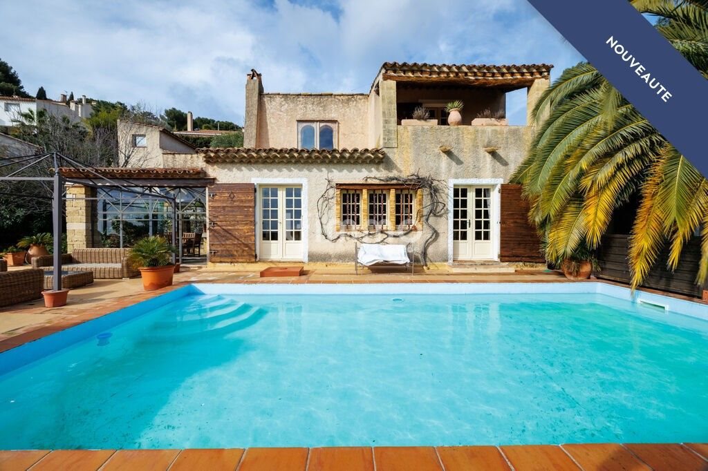 Maison à vendre, 260m², Cassis
