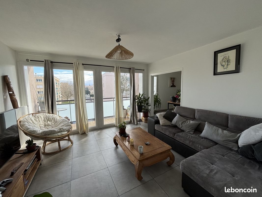 Appartement à louer, 75m², Guilherand-Granges