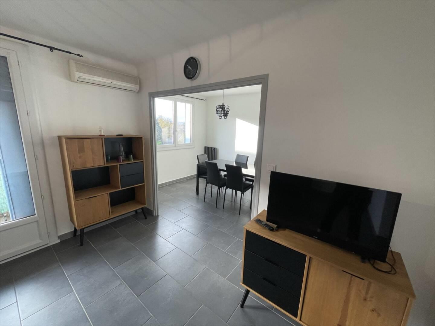 Appartement à louer, 75m², Saint-Paul-Trois-Châteaux