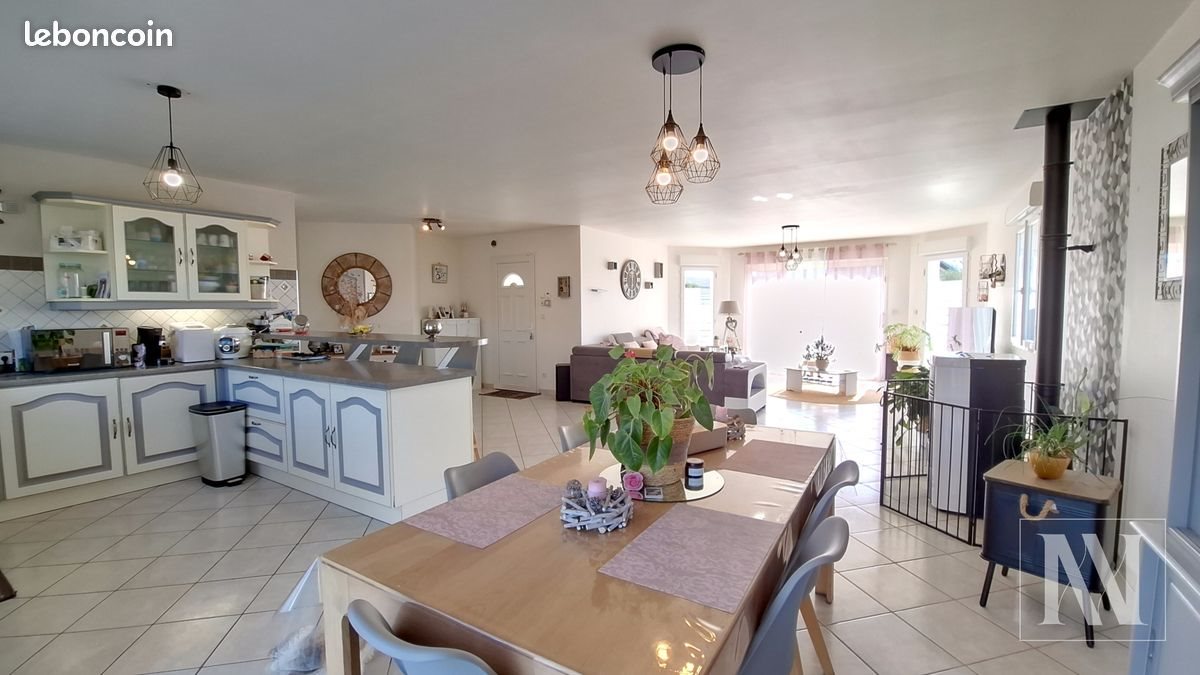 Maison à vendre, 115m², Nozay