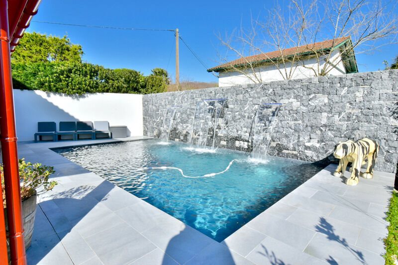 Maison à vendre, 135m², Saint-Pée-sur-Nivelle