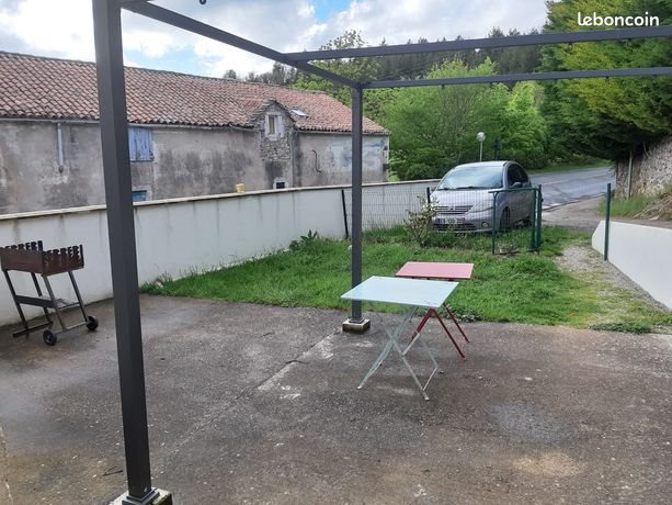Maison à louer, 81m², L'Hospitalet-du-Larzac