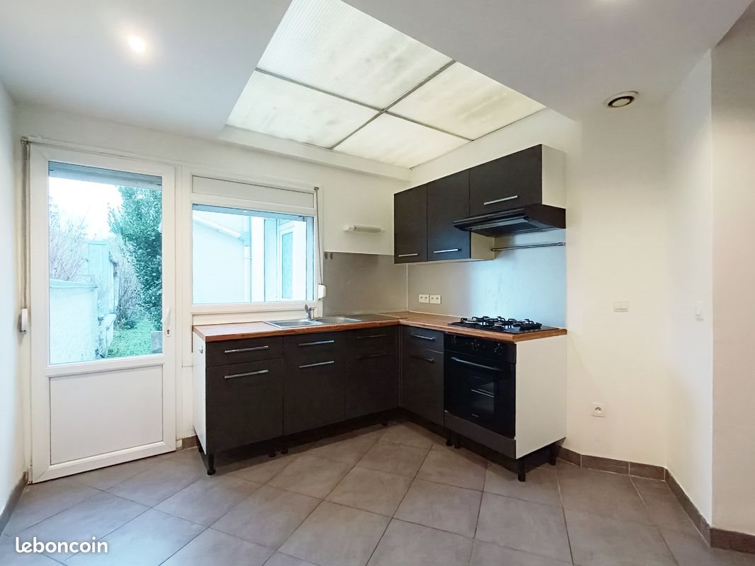 Appartement à louer, 57m², Douai