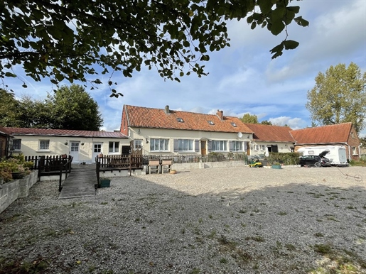 Köp: Hus (62650)