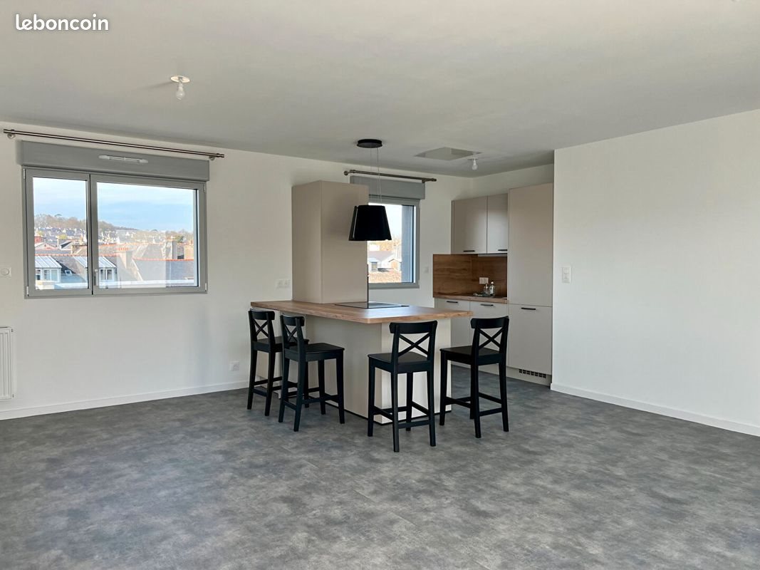 Appartement à louer, 94m², Landerneau