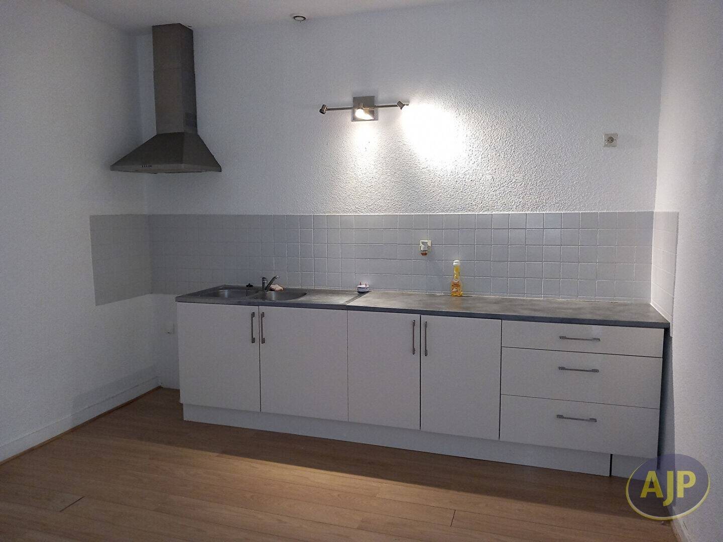Appartement à louer, 61m², Lesparre-Médoc