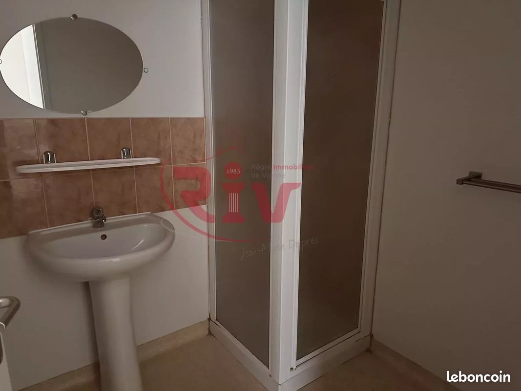 Appartement à louer, 32m², Beaurepaire