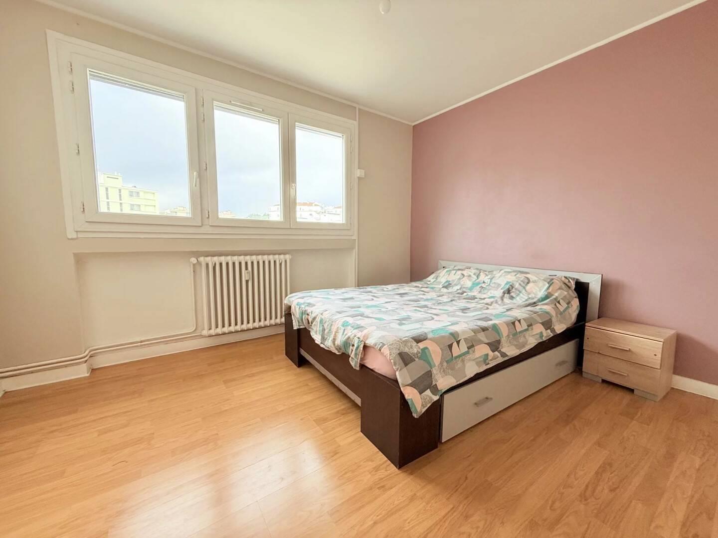 Appartement à vendre, 80m², Saint-Etienne