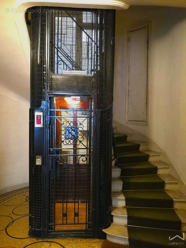 Appartement à vendre, 29m², Paris 8ème