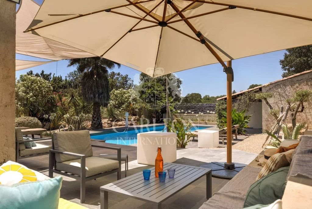 Maison à vendre, 376m², Biot