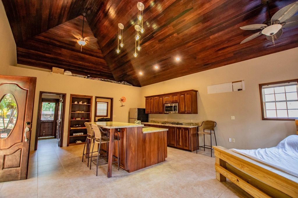 Luxury House for sale in Stann Creek District