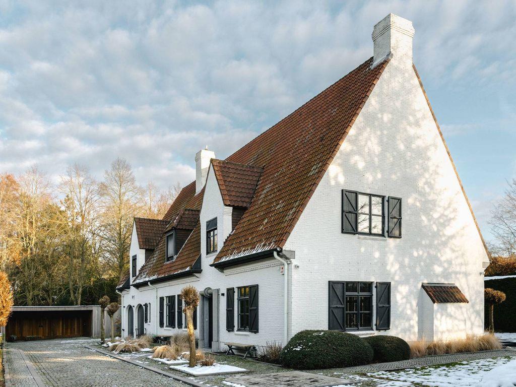 Luxury Detached House for sale in Wemmel, Flanders