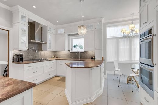 Luxury Duplex for sale in Montreal, Quebec