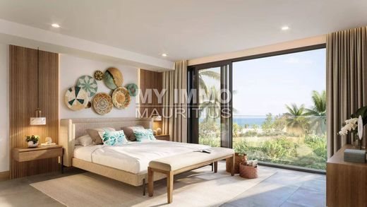 5 room luxury Flat for sale in Trou aux Biches, Pamplemousses District