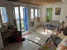 Maison de luxe de 4 pièces en vente à Saint-Pierre, Réunion