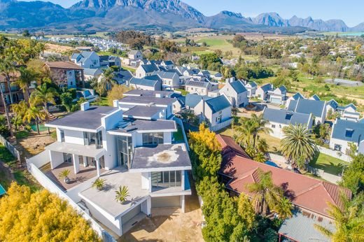 Luxury Detached House for sale in Wellington, Western Cape