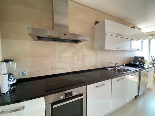 3 room luxury Apartment for sale in Luanda, Luanda Province