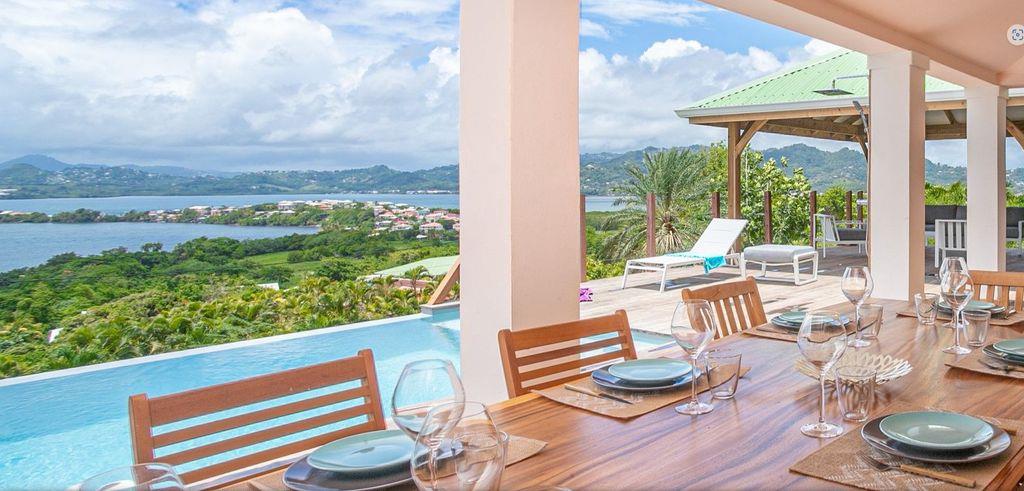 6 room luxury Villa for sale in Le Robert, Martinique