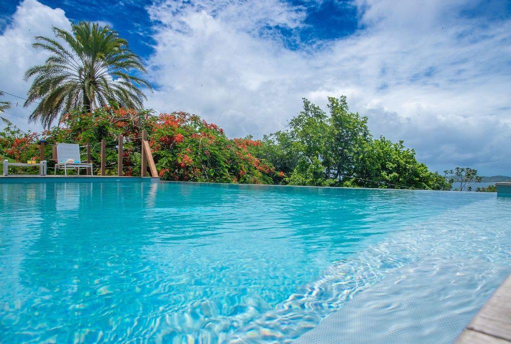 6 room luxury Villa for sale in Le Robert, Martinique