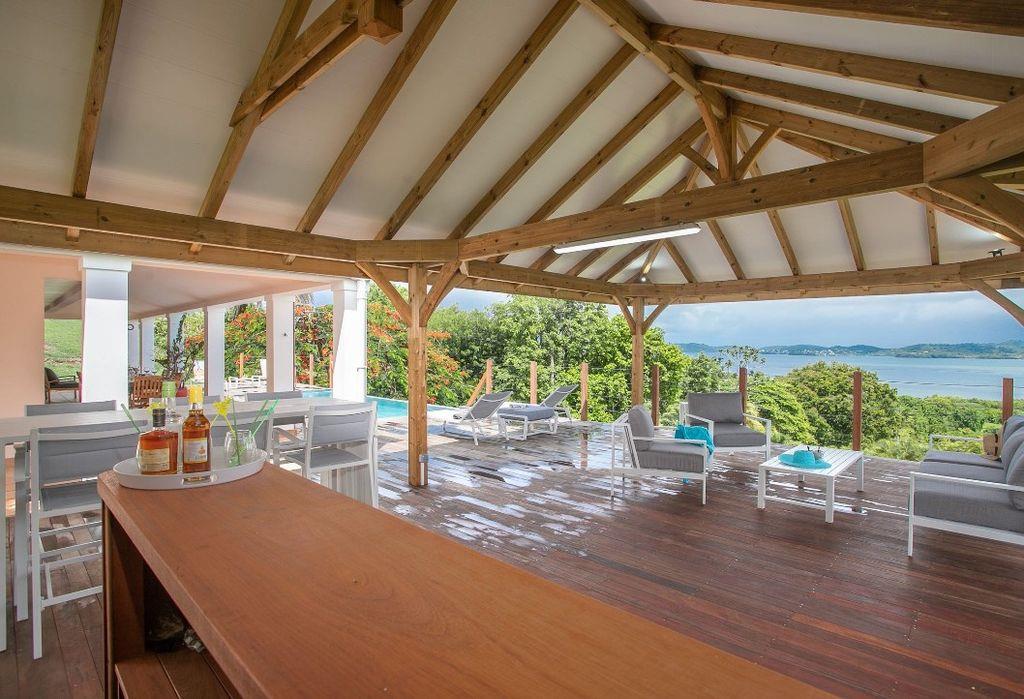 6 room luxury Villa for sale in Le Robert, Martinique