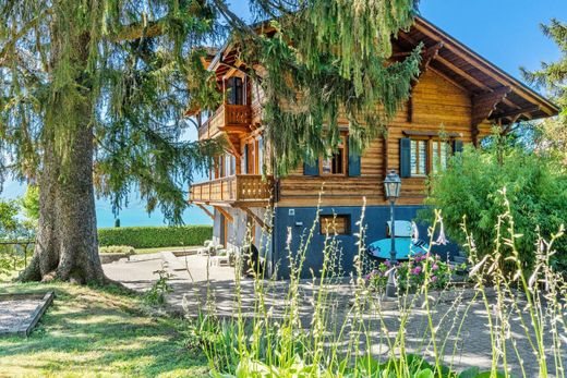 6 bedroom luxury Detached House for sale in Chardonne, Switzerland